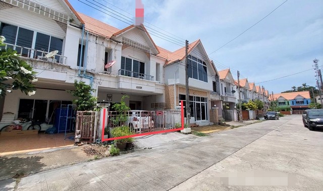 ขายทาวน์เฮ้าส์   หมู่บ้านบ้านสวนเนรมิต  สุราษฎร์ธานี (KK03-05737)