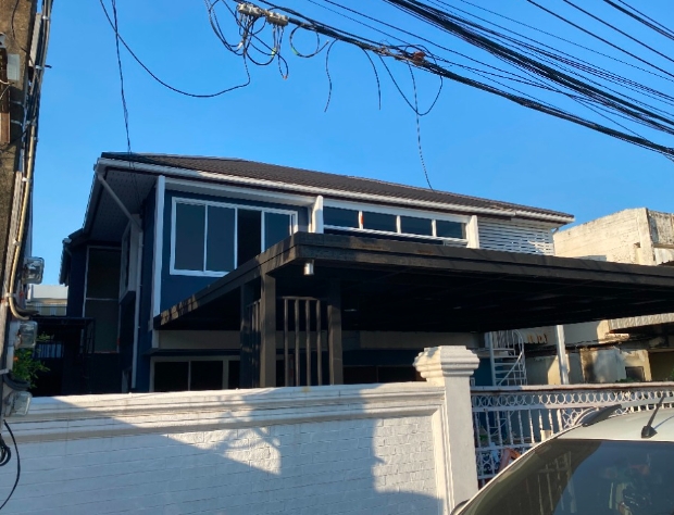  ให้เช่าบ้านเดี่ยว ซอยลาดพร้าว 101 แยก 23 ขนาด 67 ตรว มี 3 ห้องนอน 3 ห้องน้ำ