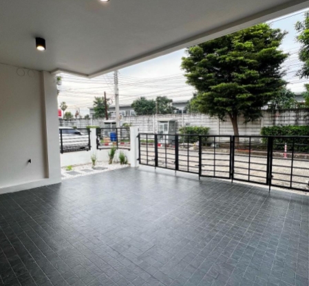 ขายทาวน์โฮม โครงการ the trust town รัตนาธิเบศร์-ราชพฤกษ์ ปากเกร็ด นนทบุรี