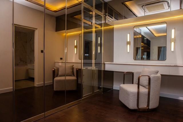 FPL1054 ให้เช่าและขายบ้านเดี่ยววิลล่า 3 ชั้น The Gentry เอกมัย-ลาดพร้าว ตกแต่งสไตล์ Modern Luxury เฟอร์ใหม่ทั้งหลัง ใกล้เลียบด่วน