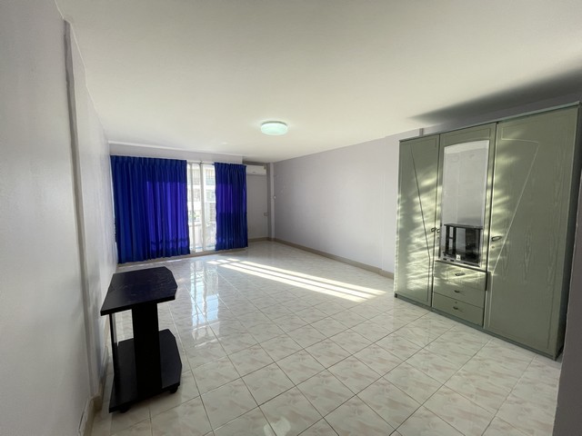 ให้เช่าคอนโดย่านลาดพร้าว รามคำแหง เขตบางกะปิ คอนโดซิตี้วิลล่า ตึกF2 ชั้น8 ห้องเปล่าไม่มีเฟอร์