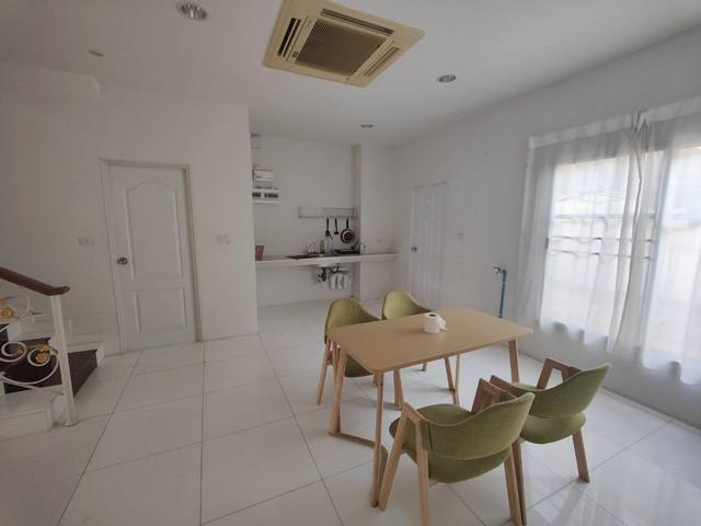 ให้เช่าทาวน์โฮม 3.5 ชั้น โครงการบ้านกลางกรุงแกรนด์ เวียนนาพระรา3