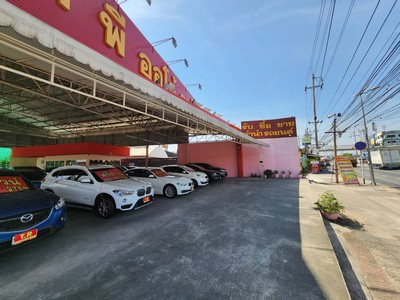 ราคาต่ำกว่ากรมธนารักษ์!! ขายที่ดินสีม่วงตินถนนปู่เจ้าสมิงพราย 2-2-57.8 ไร่ เหมาะลงทุนตั้งโรงงาน โกดังสินค้า โชว์รูม! ใกล้วงแหวนอุตสาหกรรม!!.ที่ตั้ง ถนนปู่เจ้าสมิงพราย ตำบลสำโรงใต้ อำเภอพระประแดง จังหวัดสมุทรปราการ.รายละเอียด- เนื้อที่ 2 ไร่ 2 งาน 57.8 ตารางวา- หน้ากว้างติดถนน 30 เมตร หลังกว้าง 34 เมตร- ผังเมืองสีม่วง พื้นที่ อ.1 ที่ดินประเภทอุตสาหกรรมและคลังสินค้า- เหมาะ