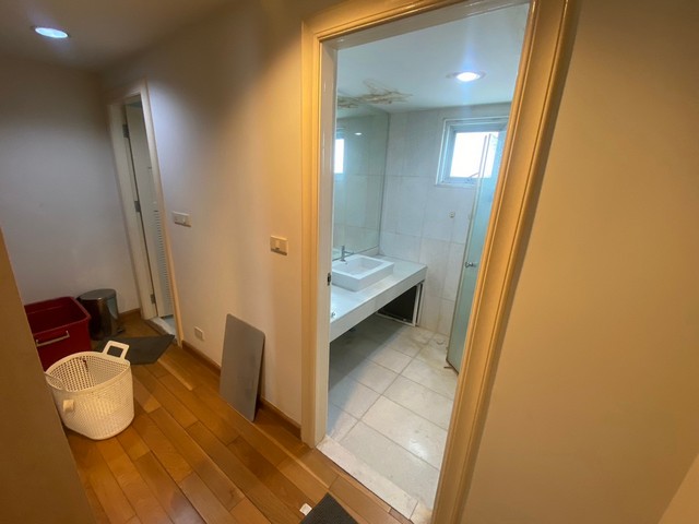 HR1422ให้เช่าโฮมออฟฟิศ 3.5 ชั้น ติดถนนเกษตร-นวมินทร์ เหมาะทำออฟฟิศหรืออยู่อาศัย เดินทางสะดวก