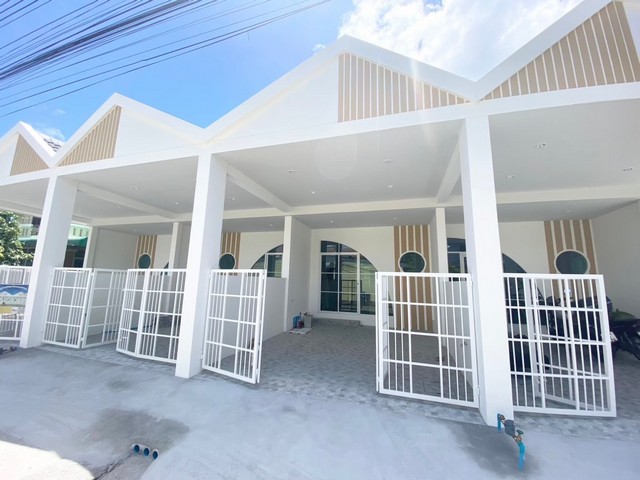 For Sales : Bypass, One-story townhouse, 2 Bedrooms 1 Bathrooms