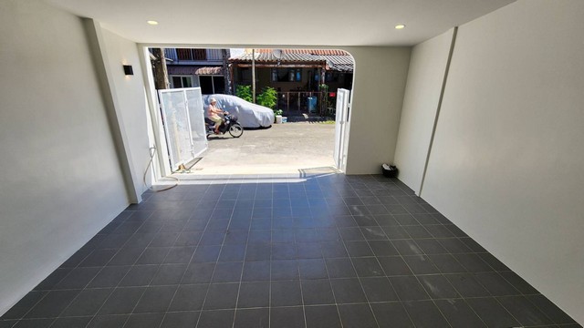 For Sales : Thalang, Town Home @Ban Pon, 2 Bedrooms 1 Bathrooms