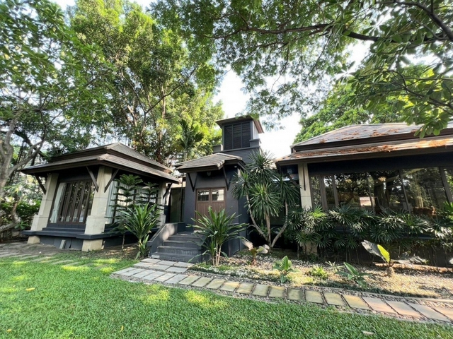 U94 ppให้เช่า #บ้านเดี่ยวหรู ใจกลางเมือง เอกมัย 22 ทองหล่อ #ใกล้btsเอกมัย #ย่านทองหล่อ #บ้านหรูเอกมัย22