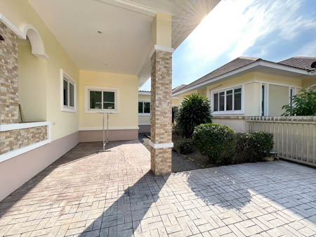 Single house for sale Ready to move in 3 bedrooms 2 bathrooms Fully Funished Nearby many place