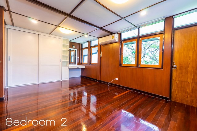 S2486 ให้เช่าบ้านเดี่ยว 2 ชั้น ซอยสุขุมวิท 20 ใกล้BTSอโศกและBTSพร้อมพงษ์