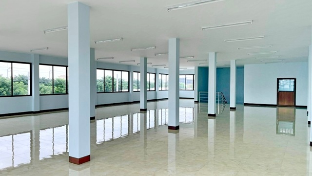 ติดถนนใหญ่ ตลาดจุลจักร พระราม2 เทียนทะเล ให้เช่าพาณิชย์ 2 ชั้น 72ตรว. 576ตรม. 2นอน 4น้้ำ 3จอดรถ