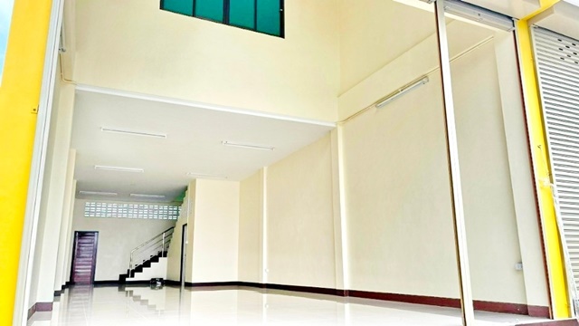 ขุนเทียน ตลาดกลางบางกระดี่ ให้เช่าพาณิชย์ 2 ชั้น 24ตรว. 140ตรม. 2นอน 1น้้ำ 2จอดรถ ติดถนนใหญ่