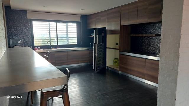 ให้เช่าอาคารสำนักงาน6ชั้นพร้อมลิฟท์โดยสาร 1 ตัว ถนนเลียบคลองภาษีเจริญฝั่งเหนือ มีห้องจัดเลี้ยงพร้อมห้องvip