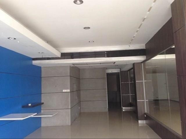 POR3664 ให้เช่า อาคาร  มีลิฟท์ ใกล้ถนนศรีนครินทร์ ใกล้รถไฟฟ้าสถานีศรีแบริ่ง ถ. ศรีนครินทร์ ตำบล สำโรงเหนือ อำเภอเมืองสมุทรปราการ สมุทรปราการ