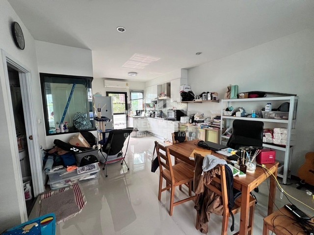 เดอะทรัสต์ ราชพฤกษ์-รัตนาธิเบศร์ 2  ใกล้ Central Plaza Westgate  ต.อ้อมเกร็ด อ.ปากเกร็ด จ.นนทบุรี