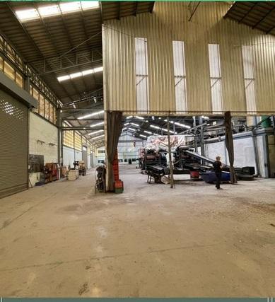 ให้เช่าโรงงาน อาคาร บนเนื้อที่ 4 ไร่ 76 ตารางวา มี รง.4 ประกอบกิจการรีไซเคิล ถนนบางบอน 4