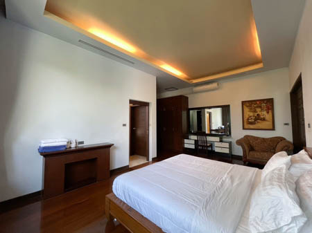 วิลล่าหลังใหญ่ พร้อมสระว่ายน้ำ ใกล้หาดบางรักษ์ 5นอน 5น้ำ ต.บ่อผุด อ.เกาะสมุย จ.สุราษฎร์ธานี