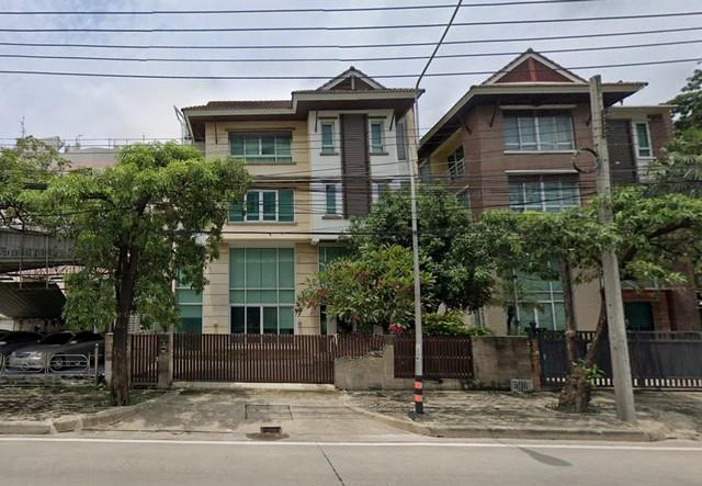 ให้เช่าโฮมออฟฟิศ 3.5 ชั้น 45 ตรว. 4 ห้องนอน ติดถนนเกษตร-นวมินทร์ เหมาะทำออฟฟิศหรืออยู่อาศัย ใกล้ BTS มหาวิทยาลัยเกษตรศาสตร์