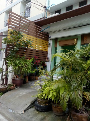 ให้เช่าอาคารพาณิชย์ 4 ชั้น ประชาอุทิศ 16 ย่านห้วยขวาง ใกล้ MRT ห้วยขวาง 