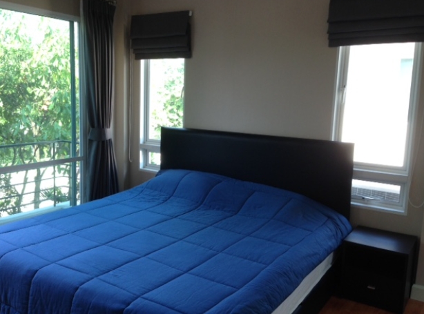 ให้เช่าและขาย บ้านเดี่ยว 2 ชั้น  ไลฟ์ บางกอก บูเลอวาร์ด (วงแหวน - พระราม 9)