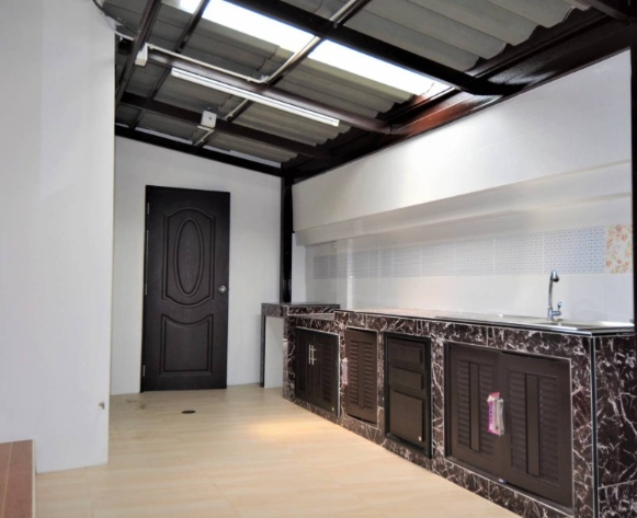 ให้เช่าบ้านเดี่ยวชั้นเดียว 70 ตรว  ซอยโชคชัยสี่ แยก 76 ลาดพร้าว ใกล้เลียบด่วนรามอินทรา เซ็นทรัลอีสต์วีลล์