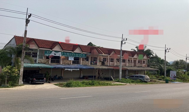 ขายอาคารพาณิชย์    อำเภอพนม  สุราษฎร์ธานี (PKK04-04923)