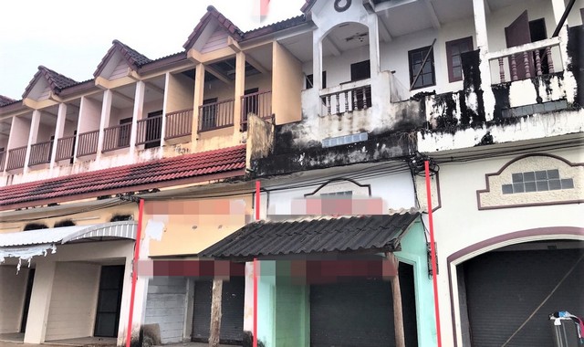 ขายอาคารพาณิชย์   อำเภอบ้านตาขุน สุราษฎร์ธานี (PKK04-04548)