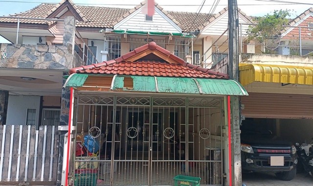 ขายทาวน์เฮ้าส์    หมู่บ้านนารายา  สุราษฎร์ธานี  (PKK03-05365)