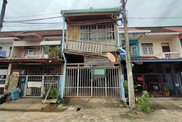 ขายทาวน์เฮ้าส์   อำเภอเมืองสุราษฎร์ธานี สุราษฎร์ธานี (PKK03-03920)