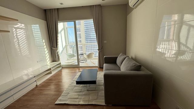 The Coast Bangna spacious private peaceful 18th floor BTS Bangna