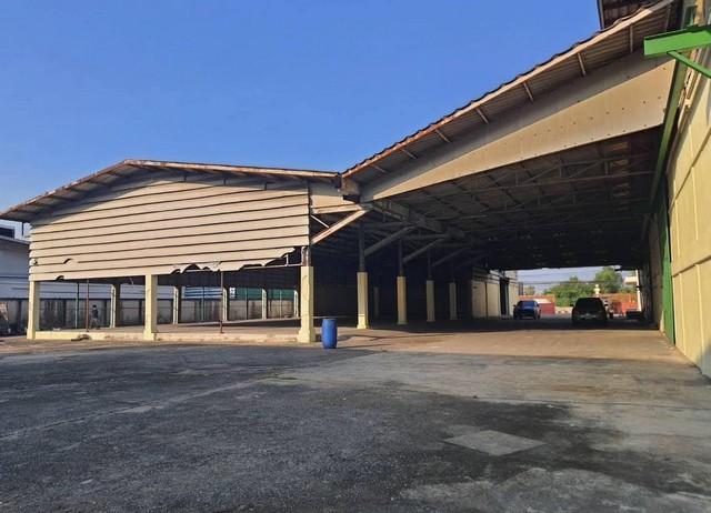 WH0603 ให้เช่าที่ดิน พร้อมพร้อมโกดังโรงงาน 5 หลัง รังสิต-ปทุมธานี ใกล้ตลาดพูนทรัพย์ ติดถนนใหญ่  ขนาด 5 ไร่-1งาน-8 ตรว. เหมาะทำเป็นโรงงาน โกดัง เช่า 300,000 บาท: ติดต่อ : คุณ เอก  :  061-241 4954   &   083-017 9463   : Line Id : eak2325: กดลิ้งค์เพื่อเเอดไลน์ครับ :  https://line.me/ti/p/A6pc3MToug     :  https://line.me/ti/p/OLEY0bJTsVค่าเช่า 300,000 บาทต่อเดือนที่ตั้ง ถนนรังสิต – ปทุมธานี ตำบลบ้านกลาง อำเภอเมืองปทุมธานี จังหวัดปทุมธานี 12000ให้เช่าที่ดินพร้อมสิ่