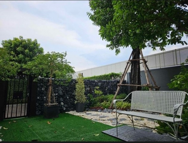 WW934A  ขาย บ้านหรู 2 ชั้น หมู่บ้านเดอะแกรนด์ ปิ่นเกล้า (The Grand Pinklao) ถนนบรมราชชนนี , ทำเลทอง