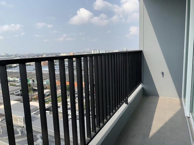 The Metropolis Samrong spacious beautiful view clean 15th floor BTS Samrong