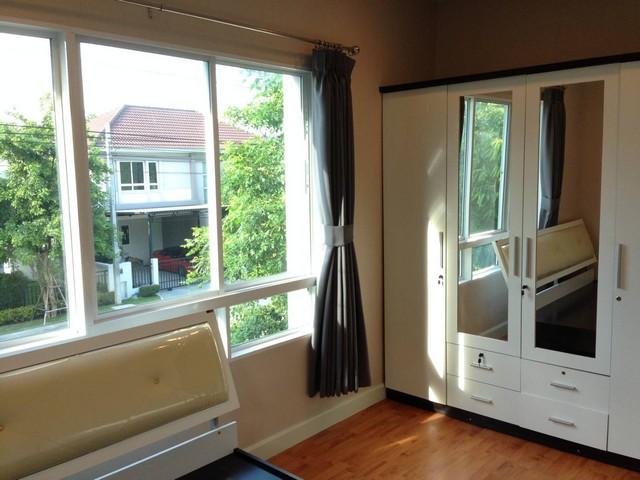 ให้เช่า-ขาย บ้านเดี่ยว หมู่บ้าน ไลฟ์ บางกอก บูเลอวาร์ด วงแหวน - พระราม 9 ขนาด 50.3 ตรว. 173 ตารางเมตร3 ห้องนอน 3 ห้องน้ำ