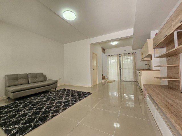 ขายทาวน์โฮมวิลลาจจิโอ บางนา Villaggio Bangna ราคาขาย 1.99 ล้านบาท  เจ้าของขายเองไม่ผ่านนายหน้า