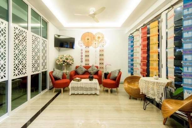 โรงแรมสวย สะอาด น่าลงทุน ขาย 55 ล้านบาท 52 ห้อง 5 ชั้น โรงแรมหลังโรงพยาบาลลานนา โซนช้างเผือก อำเภอเมือง สามารถเปิดพักแบบรายวันรายเดือน ได้