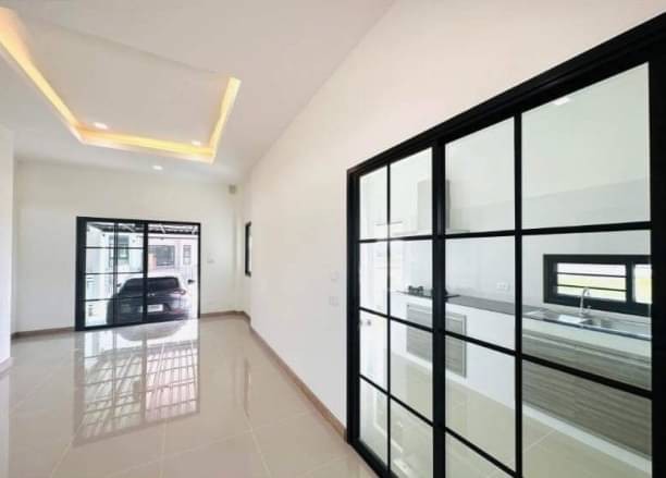 โซนสารภี ราคาเพียง 2,410,000 บาท 56.3 ตรว. #บ้านสร้างใหม่ชั้นเดียว #ดอนแก้ว #แปลงมุม ทำเลดี จากถนนใหญ่เพียง 800 เมตร