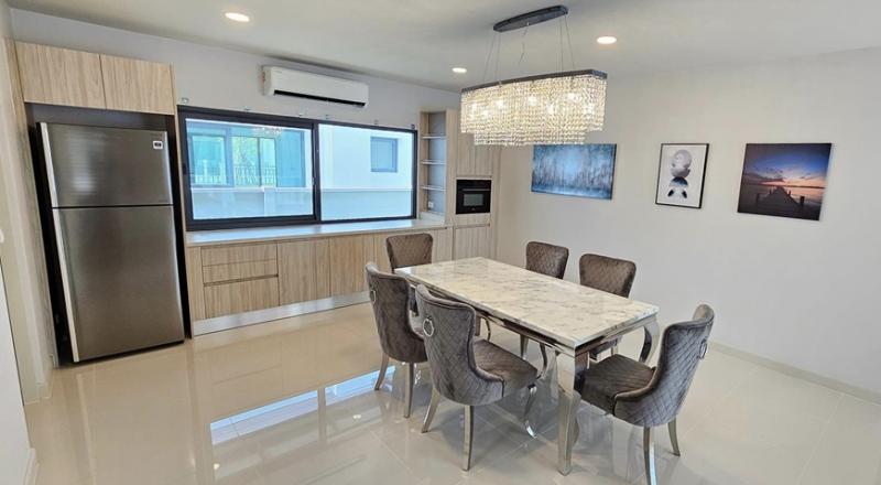 CC 1378  ให้เช่าบ้านเดี่ยวสไตล์โมเดิร์น  2 ชั้น โครงการCentro Bangna ทำเลติด Mega บางนา