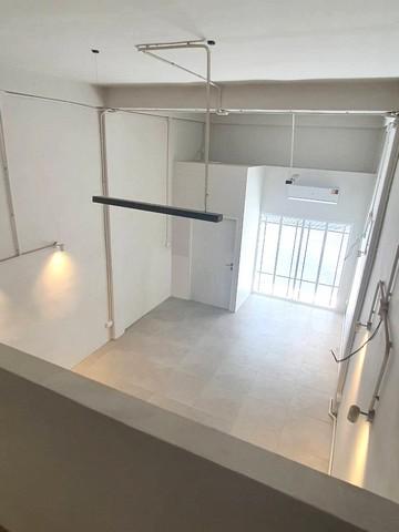 ให้เช่าอาคารพาณิชย์ 3.5 ชั้น พื้นที่ใช้สอย 220 ตารางเมตร   มีดาดฟ้า เหมาะทำออฟฟิศ คาเฟ่ ร้านอาหาร หรือพักอาศัย? ใกล้ BTS บางจาก