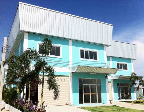 รหัสC5960 ให้เช่าโกดังมีหลายขนาด สุขสวัสดิ์ ประชาอุทิศ พระสมุทรเจดีย์ สมุทรปราการ**ให้เช่า**ราคาเช่า 40,000 บาท/เดือน (350 ตารางเมตร)ราคาเช่า 70,000 บาท/เดือน (560 ตารางเมตร)ราคาเช่า 100,000 บาท/เดือน (1000 ตารางเมตร)โทร : 095-823 9789 คิทLine id : candy.456Line Add Friend : https://line.me/ti/p/rHhjrvhm_zโทร : 091-782 8924 ต้นLine : seng.456Line Add Friend : https://line.me/ti/p/iHsUxP2IlTโกดัง พื้นที่สีม่วง สามารถประกอบธุรกิจและขอใบอนุญาตโรงงานได้ทุกประเภทขนาด 350 , 560 , 1,000 ตารางเมตร- พื้น