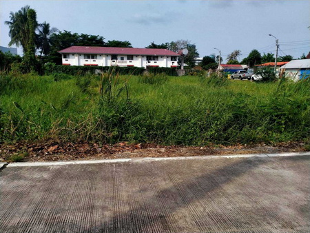 ที่ดินเปล่า 721 ตารางวา ถนนราชพฤกษ์  ตำบลบางขุนกอง  อำเภอบางกรวย  จังหวัดนนทบุรี