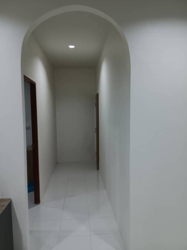 ให้เช่า 12,000 บาท 30.4 ตรว. 2 นอน 2 น้ำ ใกล้โรงเรียนมงฟอร์ตมัธยม โซนท่าศาลา​ อ.เมือง รีโนเวทใหม่ทั้งหลัง เฟอร์นิเจอร์ พร้อมเข้าอยู่