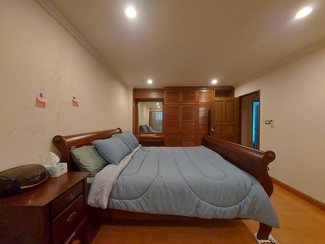 ขานด่วน คอนโดเลอพรีเมียร์2 Le Premeir2 สุขุมวิท 59 พื้นที่ใช้สอย 130 Sqm. 3 ห้องนอน 3 ห้องน้ำ 1ห้องโถงกว้าง  ชั้น 10