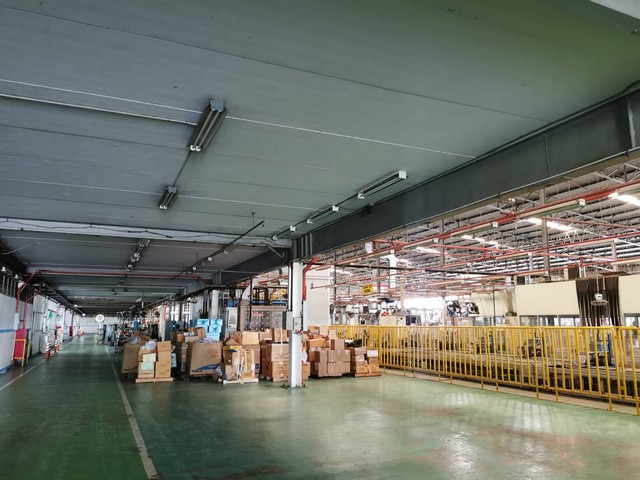 WAN412ขาย/ให้เช่าโรงงานขนาดใหญ่พร้อมสำนักงาน มีไลผลิตแยกเป็นสัดส่วน มีใบอนุญาติรง.4 โครงการอยู่ในโซนสีม่วง  อำเภอเมือง​ ​จังหวัดฉะเชิงเทรา