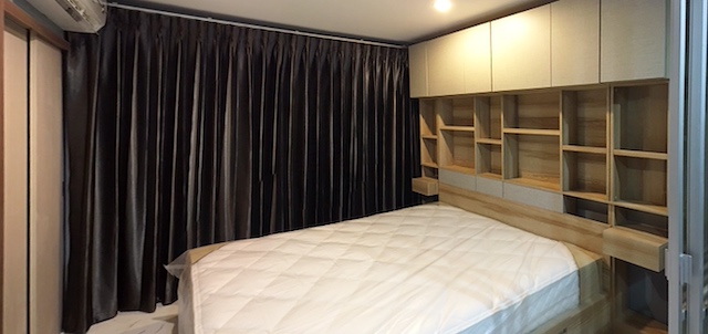 Lumpini Megacity Bangna, safe, convenient, clean, 11th floor, near Mega Bangna.***Service for selling/renting houses, condos and giving advice. If interested, contact at any time***Interested in additional details or pictures or making an appointment to see the room?Contact Ekachai (Aui)T. 089-799-5598Line ID: @auiauiaui001 (add @ in front)Room type: 1 bedroom, 1 bathroomSize 26 sq m., 11th floor, Building ANew, clean room, beautifully decorated, ready to move in.details-------------------------------------------------- ------------Rental price: 7,500.-/month-------------------------------------------------- ------------* furniture- wardrobe- Built-in kitchen- Bed with mattress- Sofa-------------------------------------------------- ------------*Facilities worth using– Swimming pool, fitness– Security guard, project CCTV, Key Card door– Shops, laundry and ironing shops– Garden– Others (playground)-------------------------------------------------- ------------*Nearby important