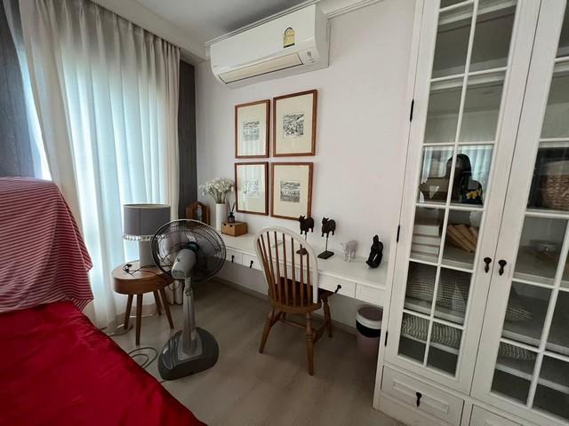 EPL-HR3041 ให้เช่าบ้านเดี่ยว  ABAC เอแบคบางนา หมู่บ้าน VILLAGGIO บางนา พื้นที่ทั้งหมด 60 ตรว พื้นที่ 160 ตรม 2 ห้องนอน 3 ห้องน้ำ สไตล์ยุโรป