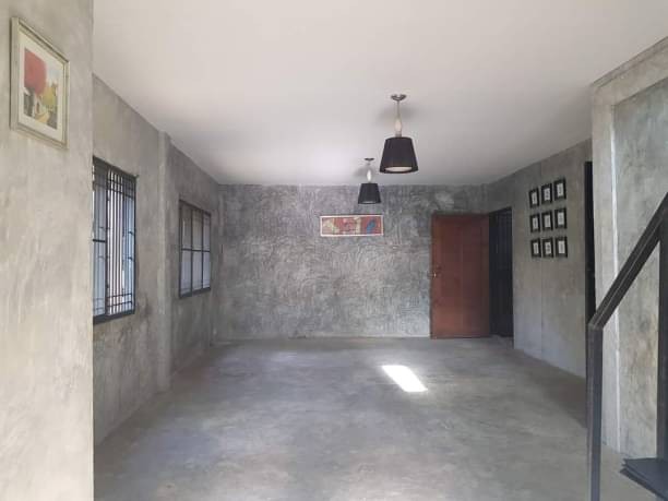 ขายบ้านสวนติดน้ำ 2.75 ล้าน ขี้เหล็ก แม่แตง สไตล์ลอฟท์ ขายต่ำกว่าราคาประเมิน เหมาะทำบ้านพักตากอากาศ บรรยากาศดี เป็นส่วนตัว น้ำไหลผ่านทั้งปี