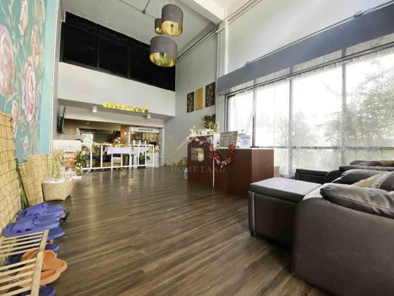 อาคารพาณิชย์ 5 ชั้นครึ่ง ติดรถไฟฟ้าสายสีชมพู สถานี แยกปากเกร็ด