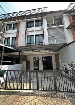  ให้เช่าทาวน์โฮม หมู่บ้านอารียา โมวา ลาดพร้าว เหมาะอาศัย ทำออฟฟิศ