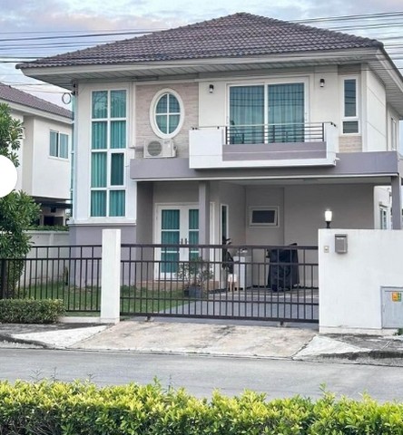 ขายบ้าน ศุภาลัย ไพรด์ บางนา-ลาดกระบัง เนื้อที่ 75 ตรว  4 ห้องนอน 3 ห้องน้ำ