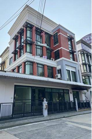 BH2649 ให้เช่าสำนักงาน สำนักงาน 4 ชั้น พื้นที่ใช้สอย 600 ตร.ม. บ้านกลางกรุง ออฟฟิศ พาร์ค บางนาใกล้เซ็นทรัลบางนา contact : คุณบัว Bua Agent 0936464597, 0826914598Line : Bua093ราคาเช่า 120,000/ เดือนBH2649  โครงการ, บ้านกลางกรุง ออฟฟิศ พาร์ค บางนา สำนักงาน 4 ชั้น ติดริมถนนใหญ่ พื้นที่ใช้สอยประมาณ 600 ตร.ม. ตกแต่งแล้ว จอดรถรอบอาคารได้ประมาณ 8 คัน รปภ 24 ชม. ที่ตั้ง  บางนา-ตราด กม.2 แขวงบางนา เขตบางนา กรุงเทพมหานคร 10260 BH2649  Project, Baan Kla